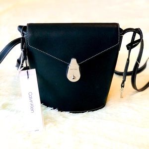 Calvin Klein Push Lock up Bucket Bag